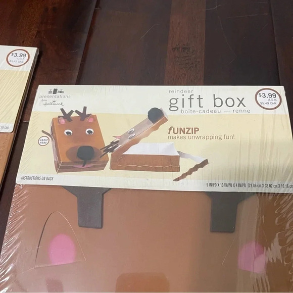 Hallmark Reindeer Gift Box Funzip Deadstock Christmas Wrapping Box Fun - Picture 5 of 6